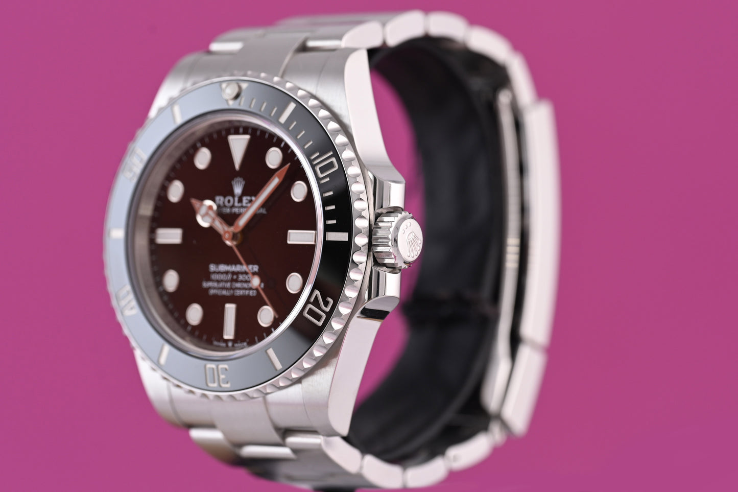 Rolex Submariner No Date 124060 - Full Set