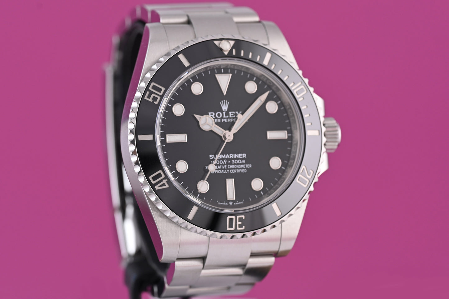 Rolex Submariner No Date 124060 - Full Set