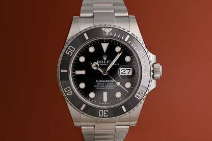 Rolex Submariner Date 126610LN - Full Set