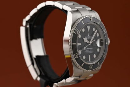 Rolex Submariner Date 126610LN - Full Set