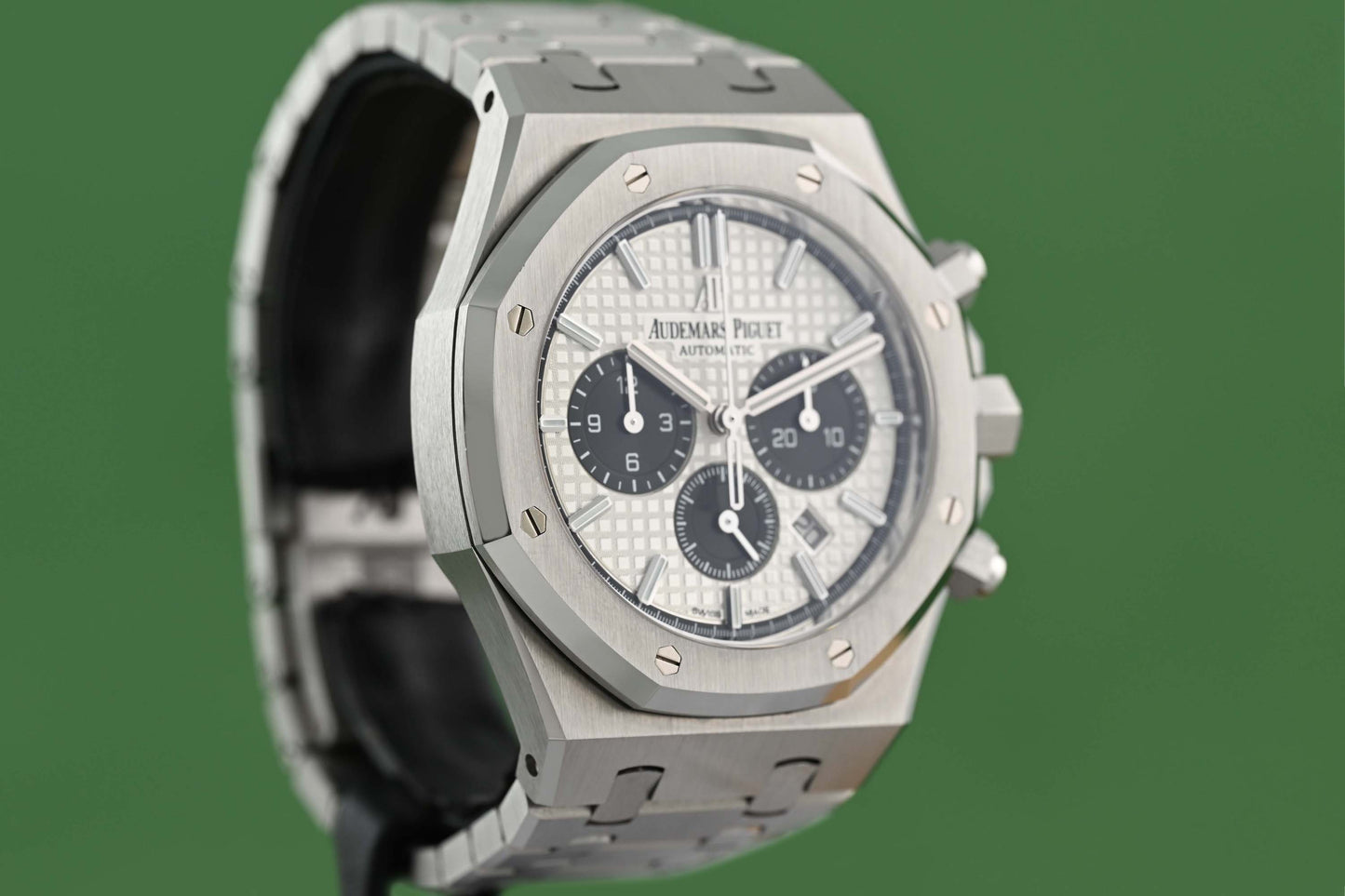 Audemars Piguet Royal Oak Chronograph 41mm - Panda Dial - Full Set