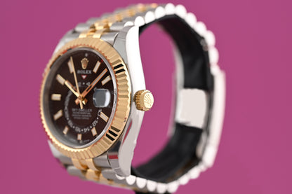 Rolex Sky-Dweller 326933 - Full Set - NEW