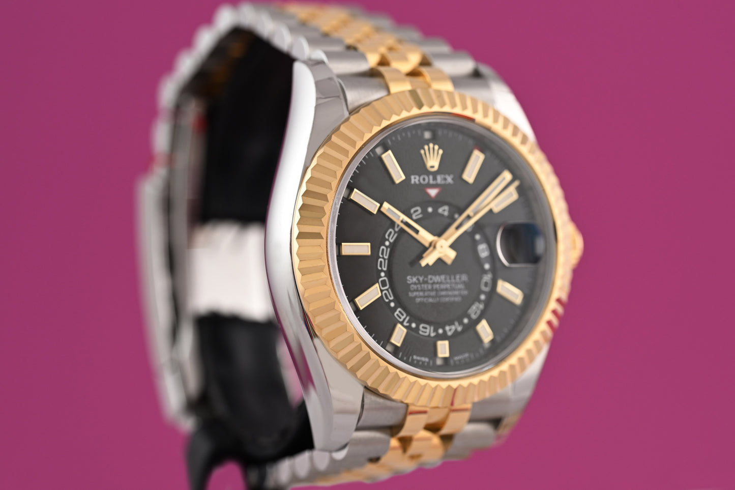 Rolex Sky-Dweller 326933 - Full Set - NEW