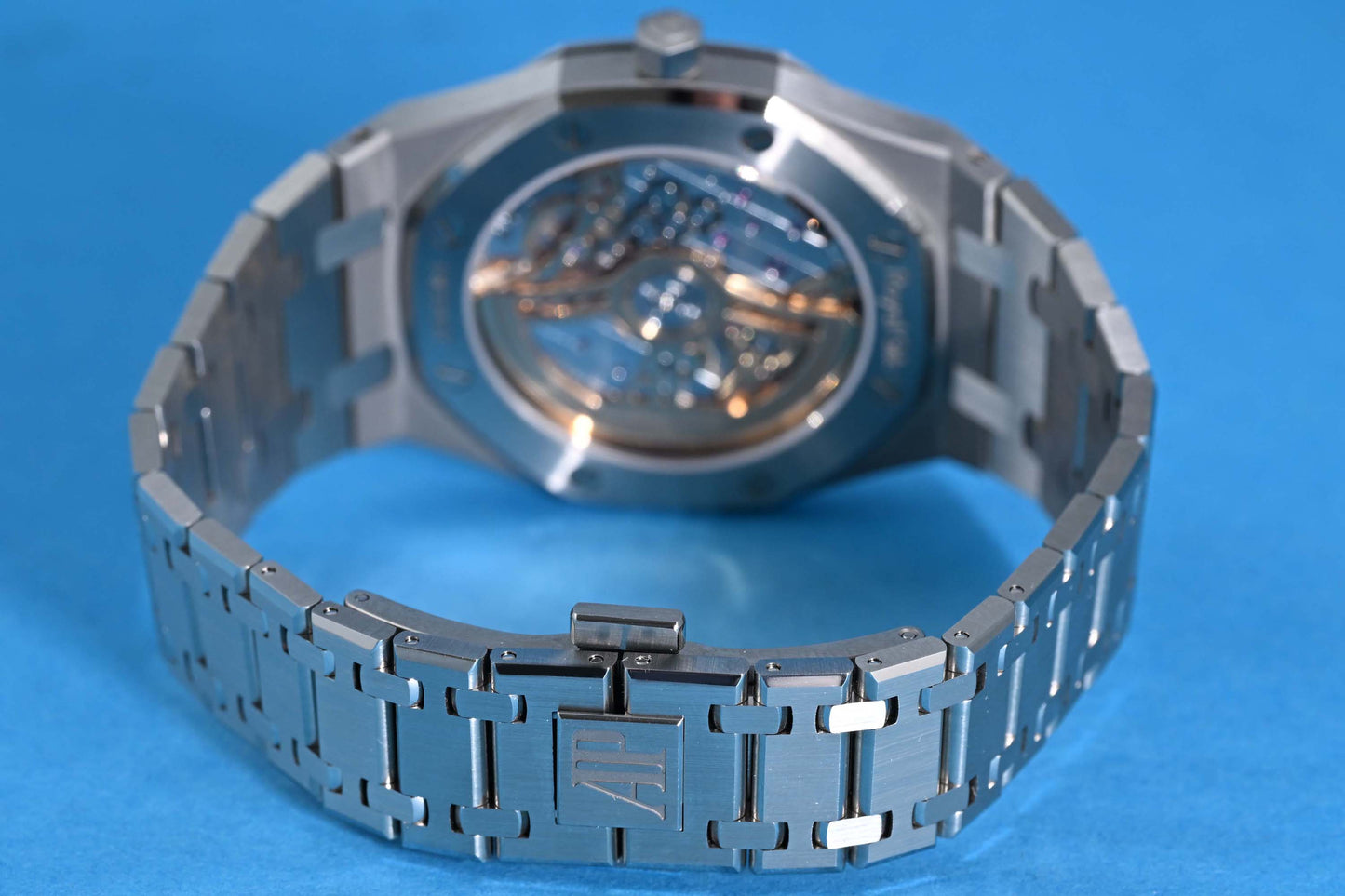 Audemars Piguet Royal Oak Jumbo Extraflach - 16202ST - Like New