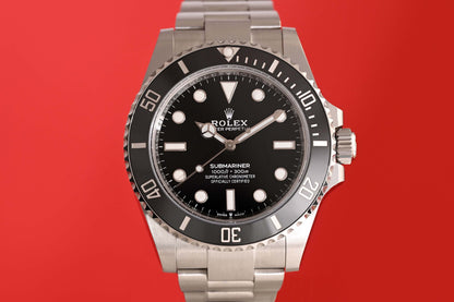 Rolex Submariner No Date 124060 - Full Set - NEW