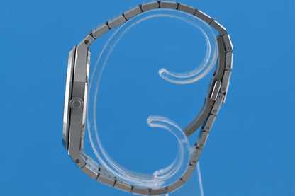 Audemars Piguet Royal Oak Jumbo Extraflach - 16202ST - Like New