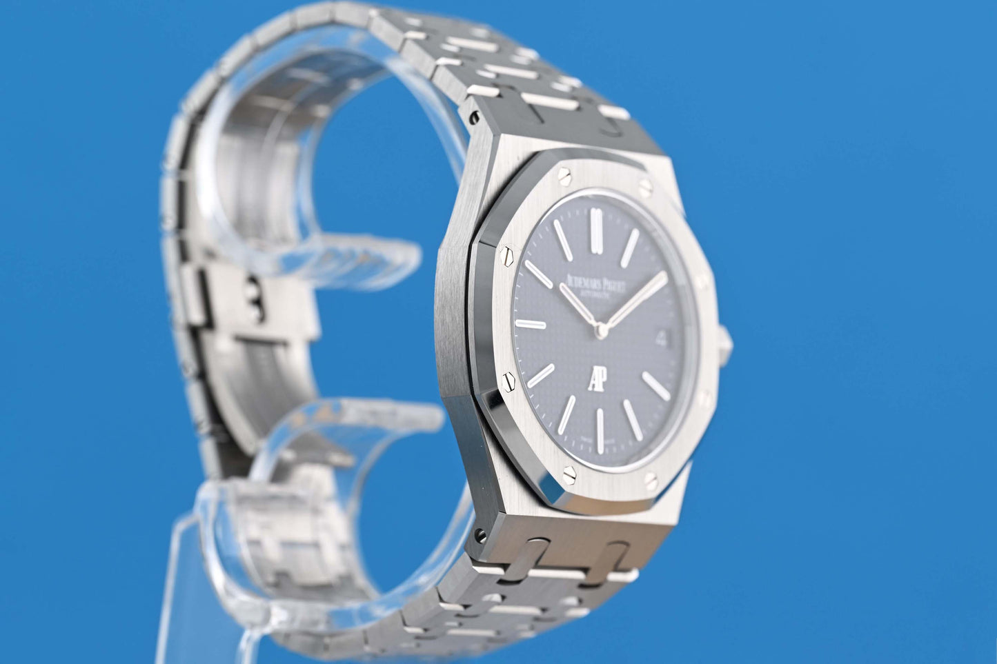 Audemars Piguet Royal Oak Jumbo Extraflach - 16202ST - Like New