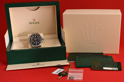 Rolex Submariner No Date 124060 - Full Set - NEW