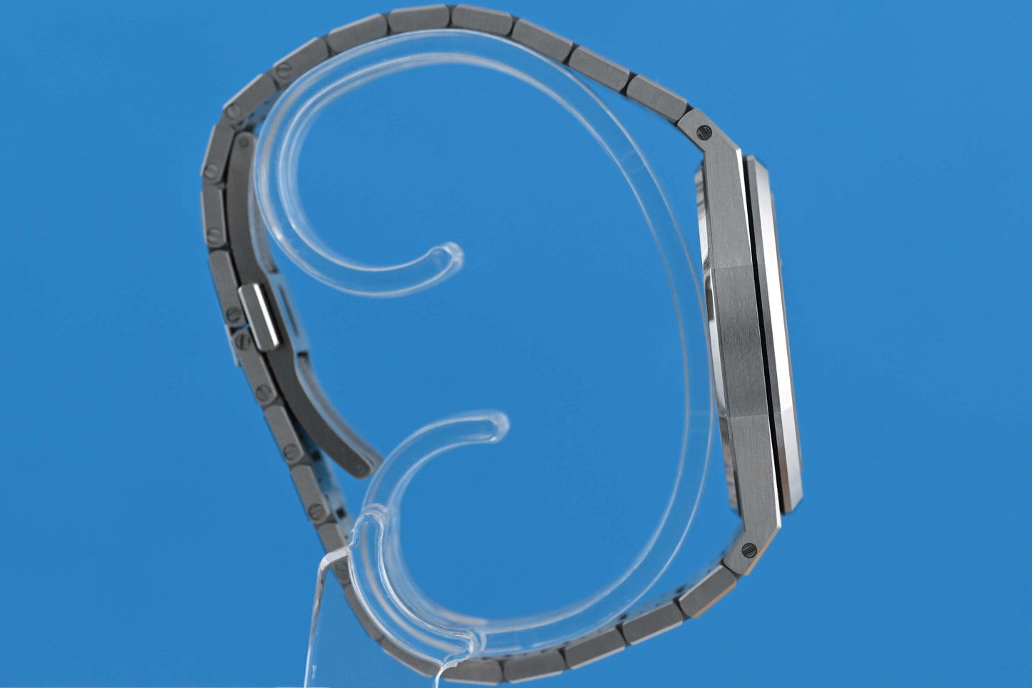 Audemars Piguet Royal Oak Jumbo Extraflach - 16202ST - Like New