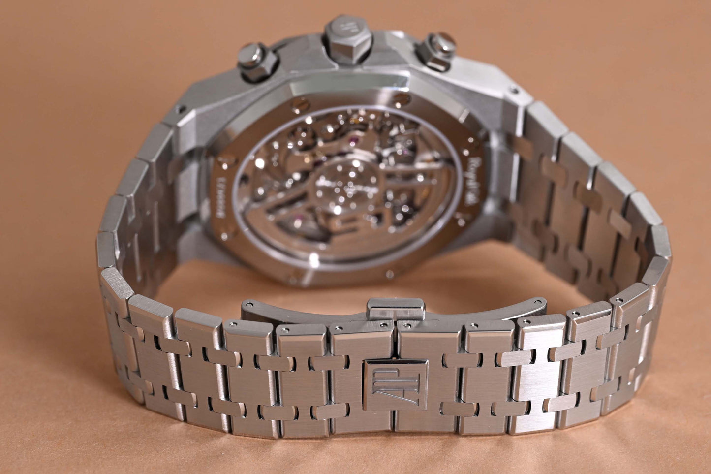 Audemars Piguet Royal Oak Chronograph 41mm - Full Set - Silver Toned Dial