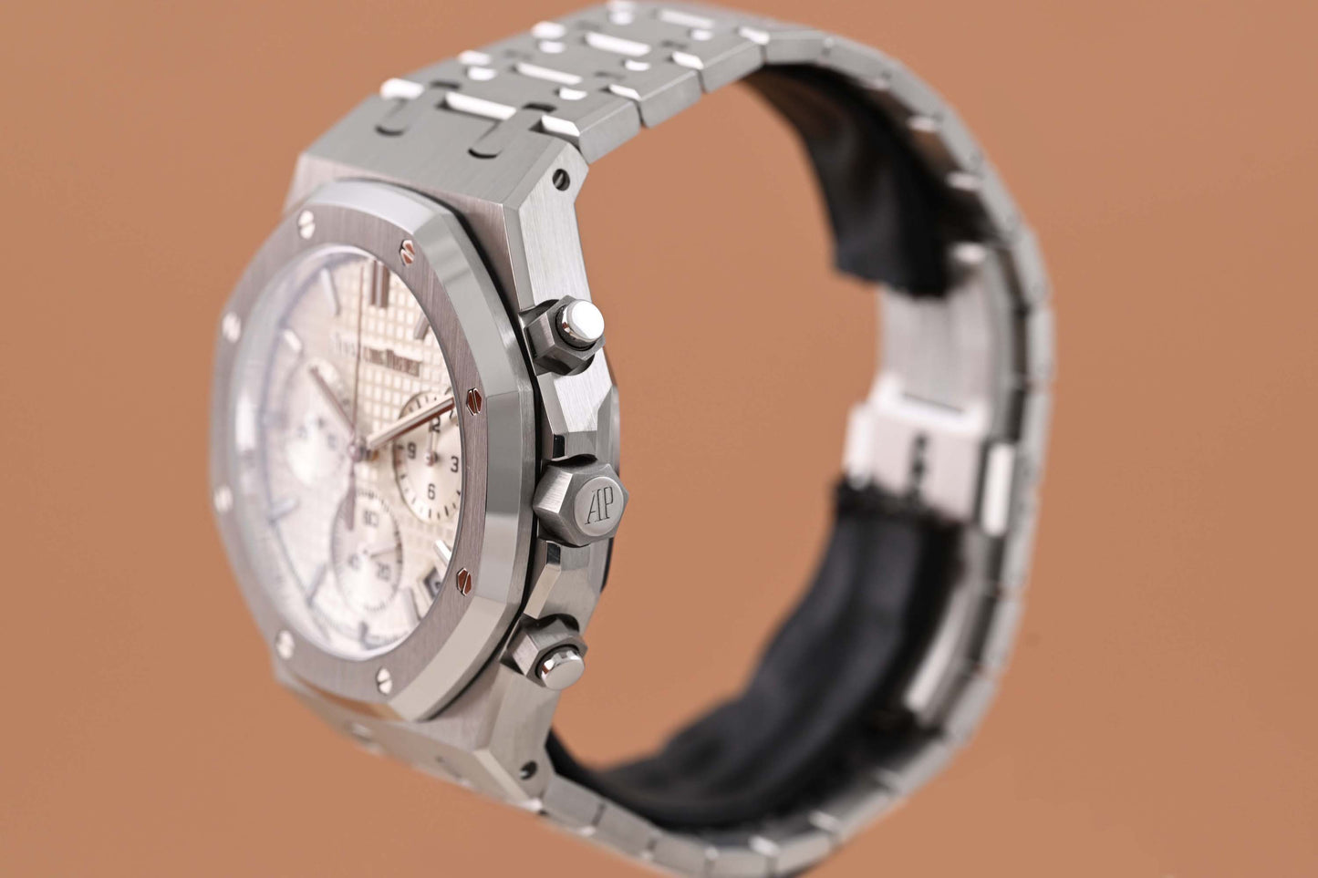 Audemars Piguet Royal Oak Chronograph 41mm - Full Set - Silver Toned Dial