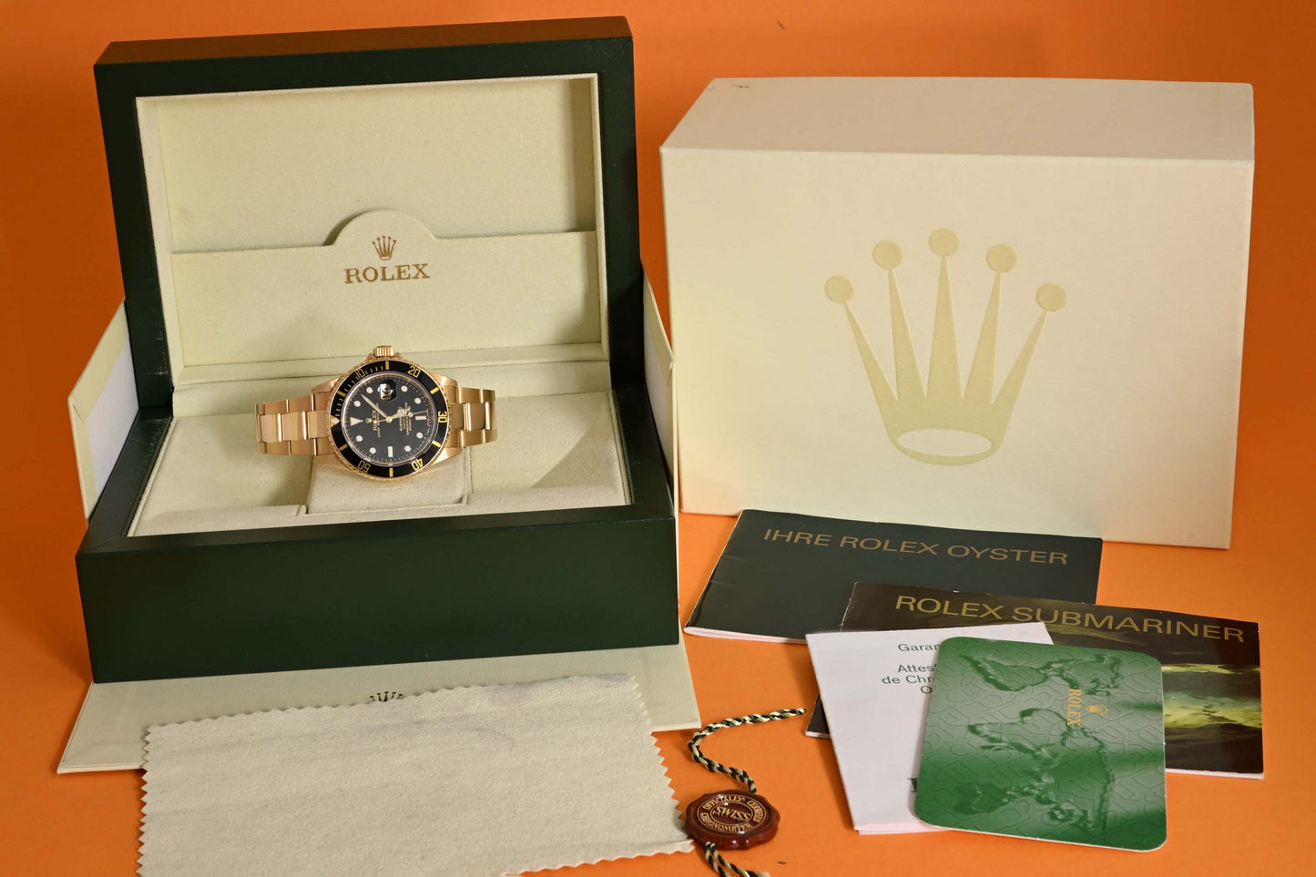 Rolex Submariner Yellow Gold - 16618 - Full Set - Rehaut