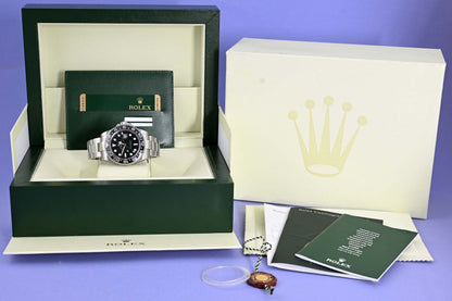 Rolex GMT Master II 116710LN - Full Set - LC100