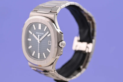 Patek Philippe Nautilus 5811/1G-001 - Full Set