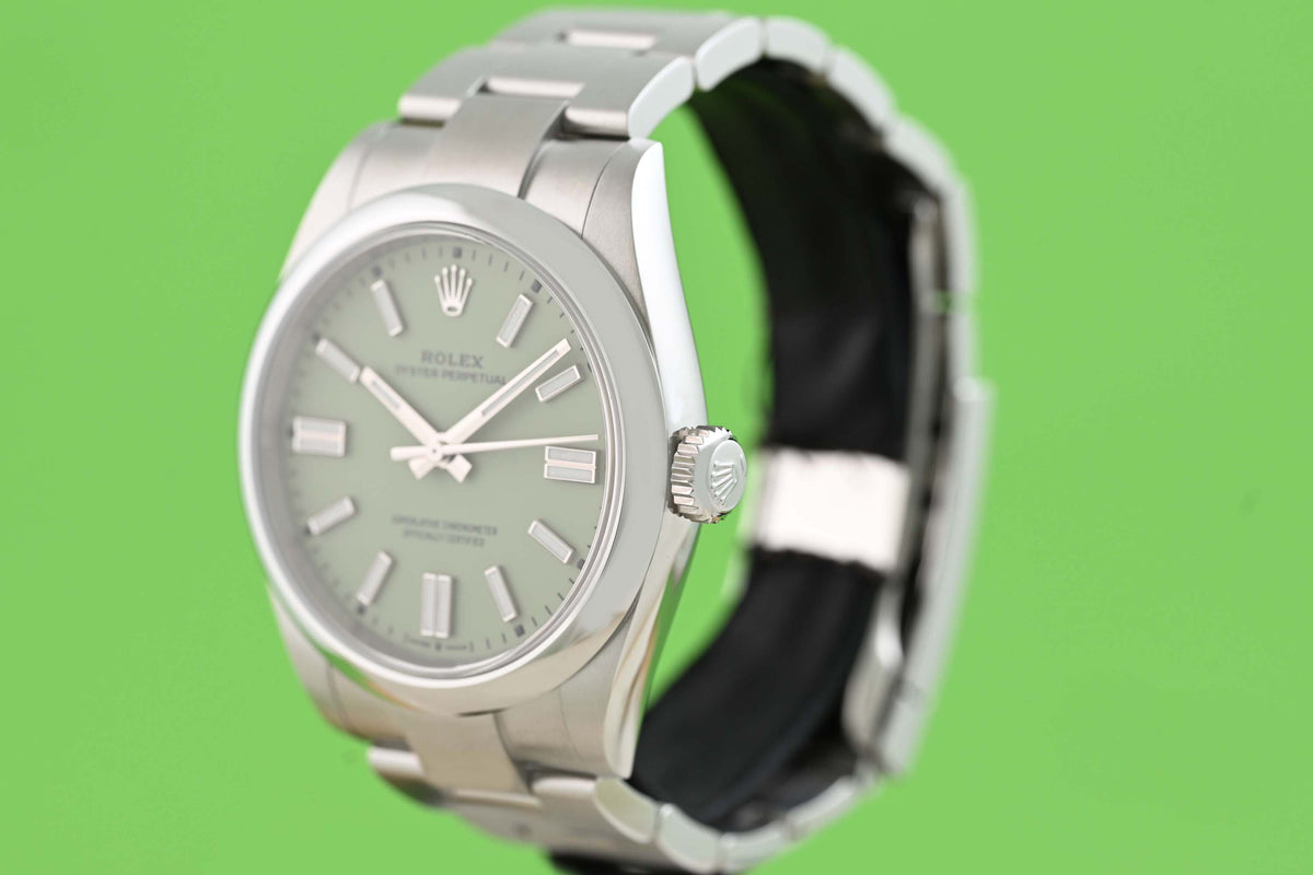 Rolex Oyster Perpetual 41mm 134300 - Pistachio - Full Set - NEW 2026