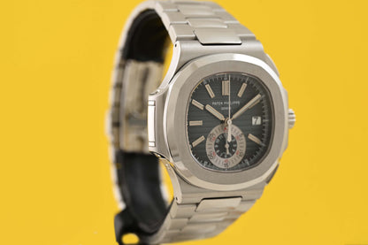 Patek Philippe Nautilus Chronograph 5980/1A-001 - Full Set - Blue Dial