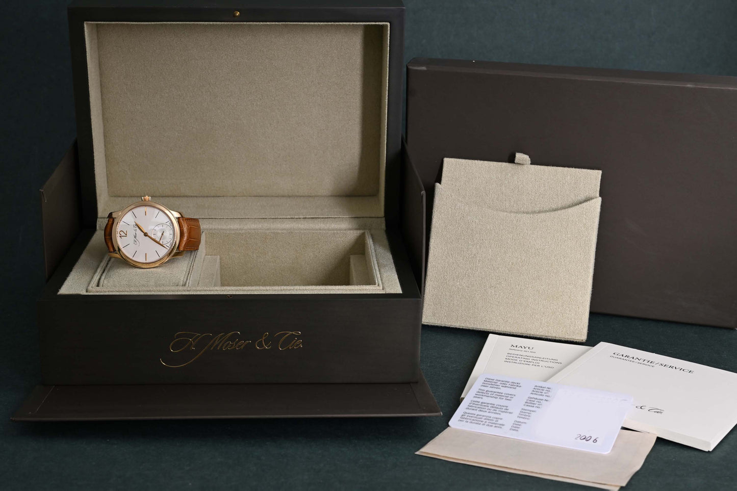 H. Moser & Cie. Endeavour - Mayu - Full Set