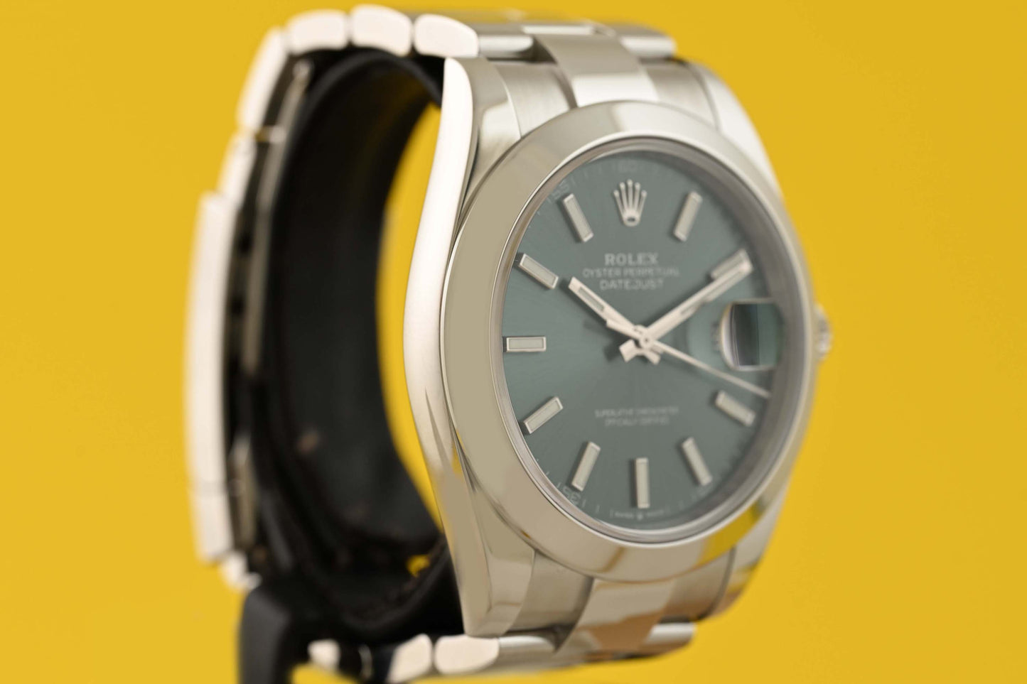 Rolex Datejust 41 - 126300 - Green Dial - Full Set
