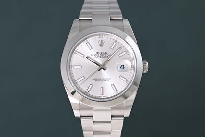 Rolex Datejust 41 - 126300 - Silver Dial - Full Set
