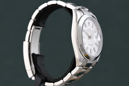 Rolex Datejust 41 - 126300 - Silver Dial - Full Set