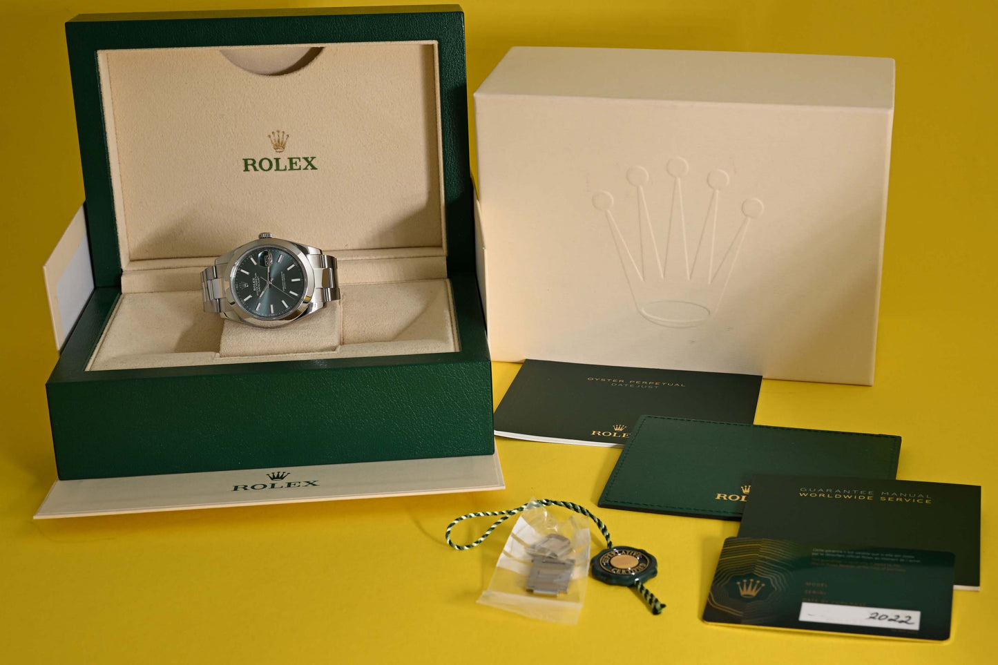 Rolex Datejust 41 - 126300 - Green Dial - Full Set