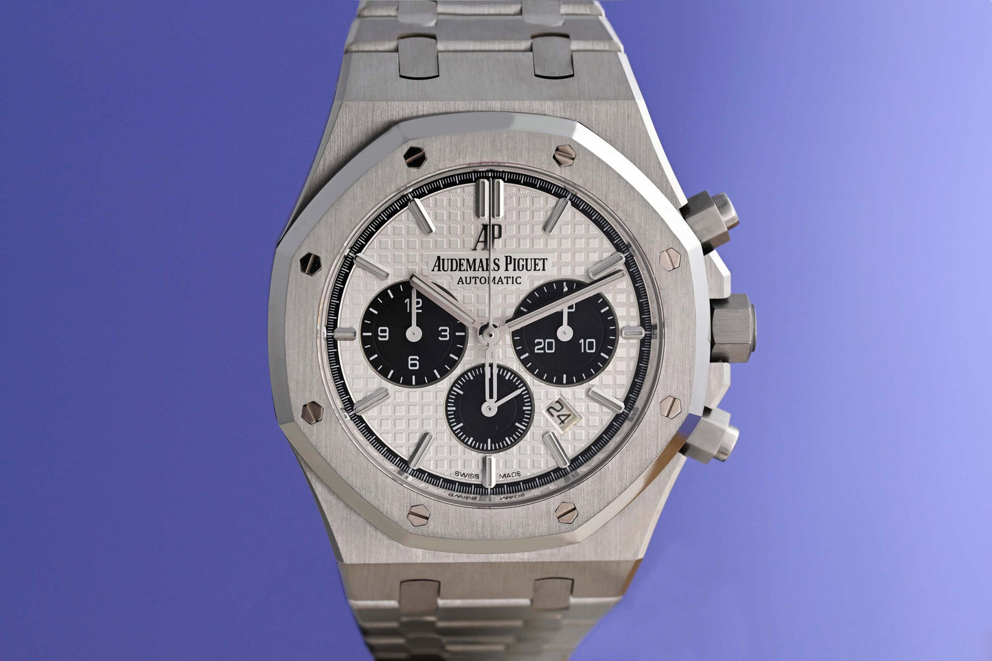 Audemars Piguet Royal Oak Chronograph 41mm - Panda Dial - Full Set - Like New