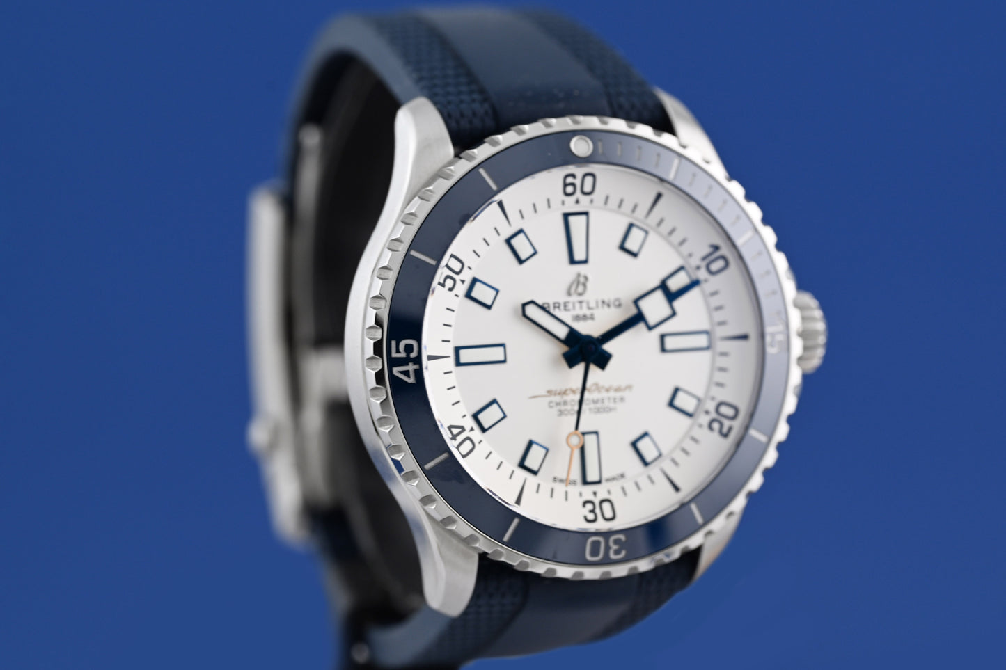 Breitling Superocean Automatic 42 - Full Set