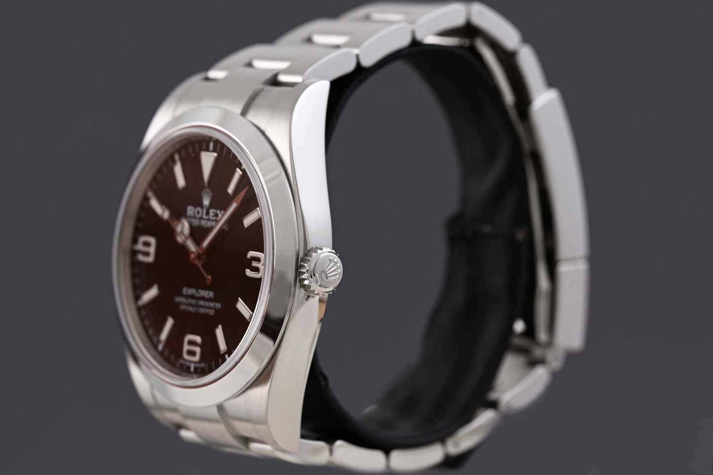 Rolex Explorer I 39 mm - 214270 - Full Set
