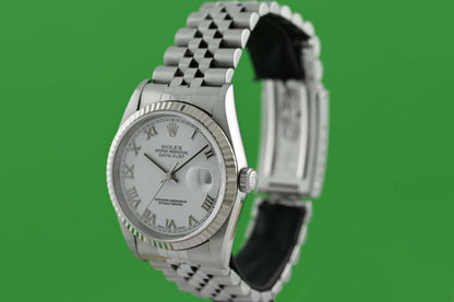 Rolex Oyster Perpetual Datejust 16234 - Full Set - LC100