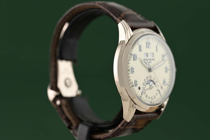 Patek Philippe Grand Complications Perpetual Calendar 5320G-001 - Full Set