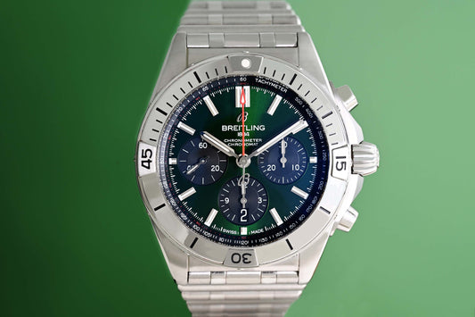 Breitling Chronomat B01 42 - Bentley Green Dial - Full Set