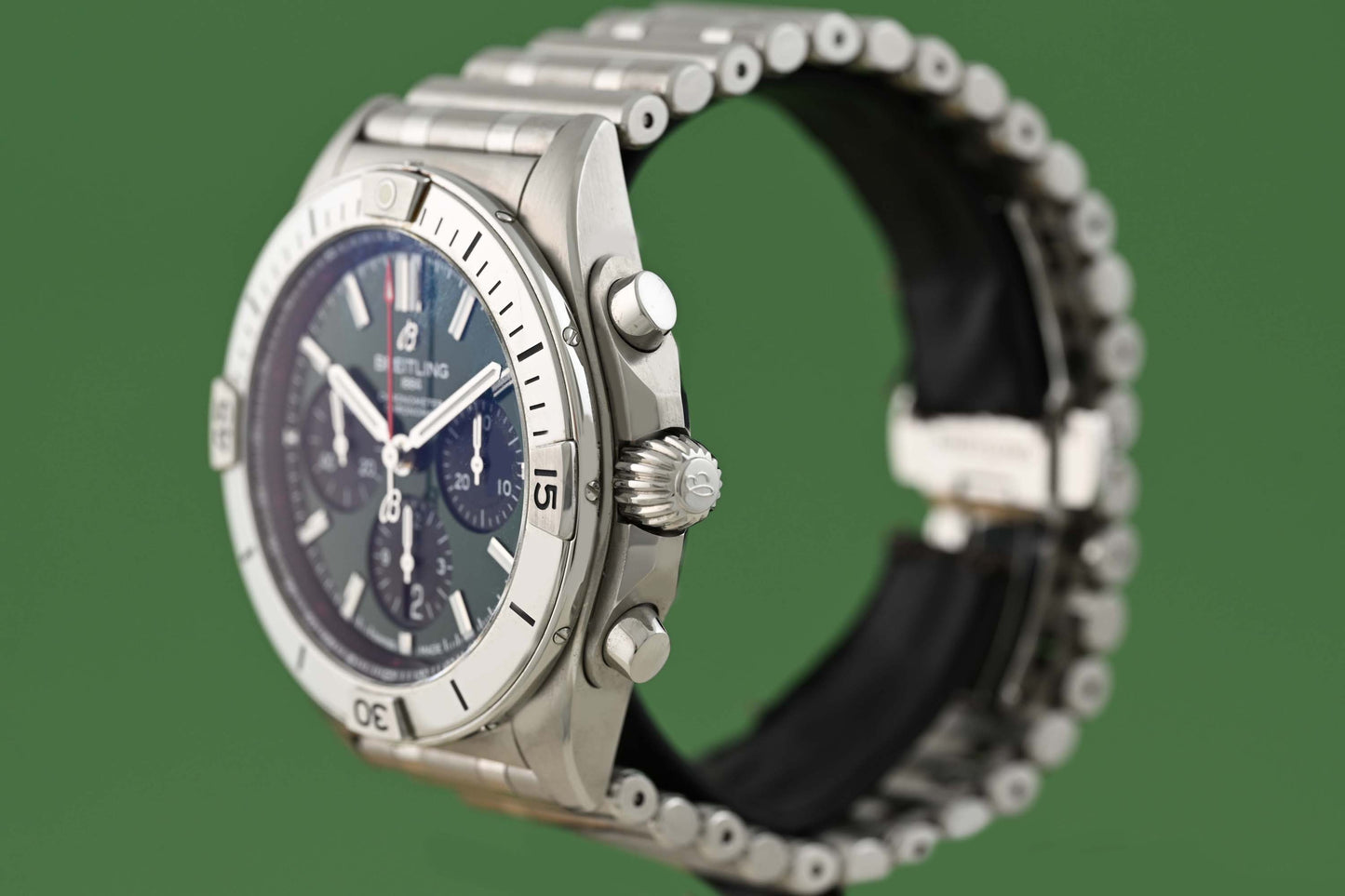 Breitling Chronomat B01 42 - Bentley Green Dial - Full Set