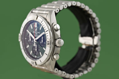 Breitling Chronomat B01 42 - Bentley Green Dial - Full Set