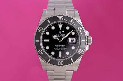Rolex Submariner Date 126610LN - Full Set
