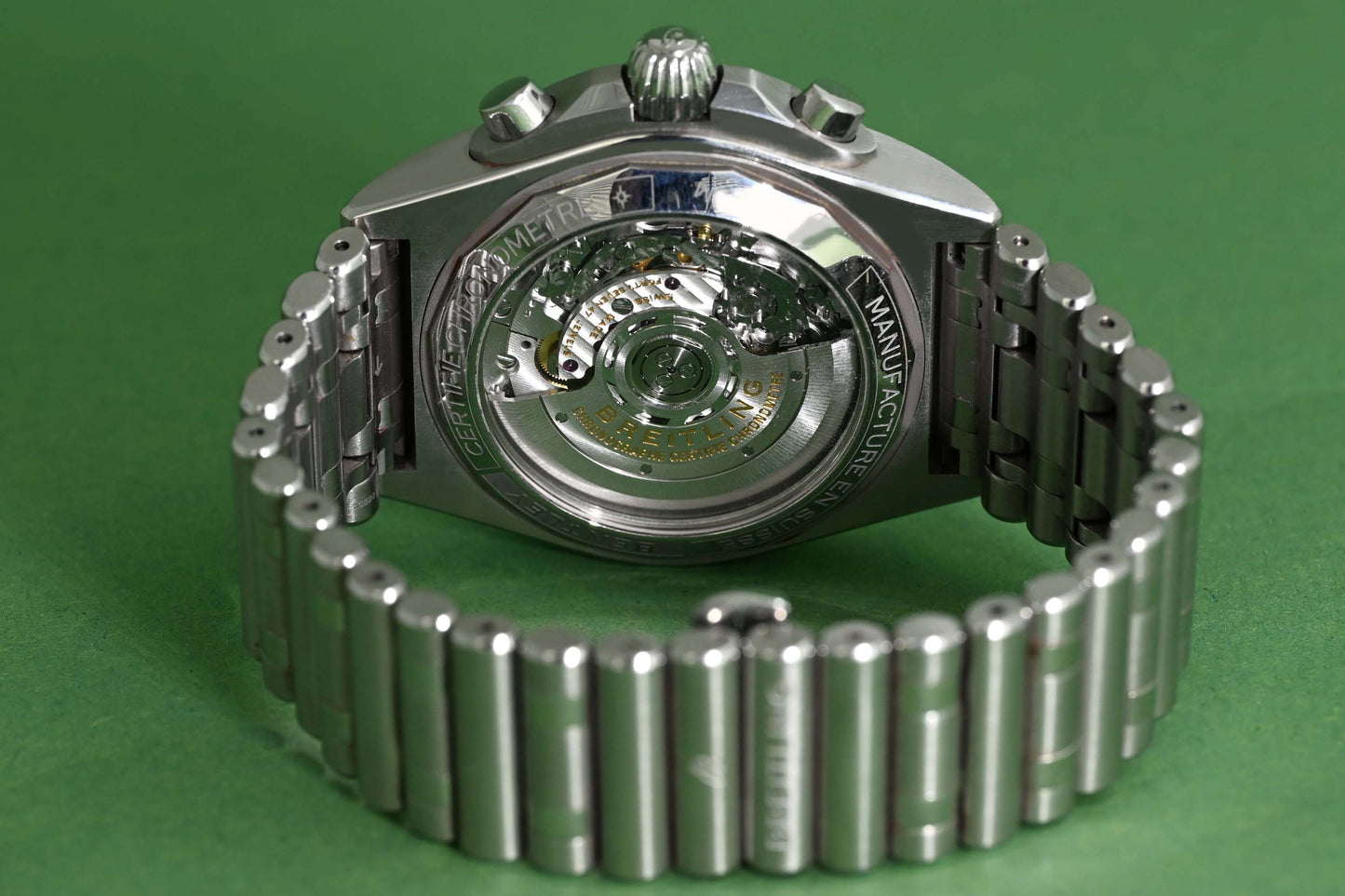 Breitling Chronomat B01 42 - Bentley Green Dial - Full Set