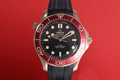 Omega Seamaster Diver 300M Gold 42 - Full Set