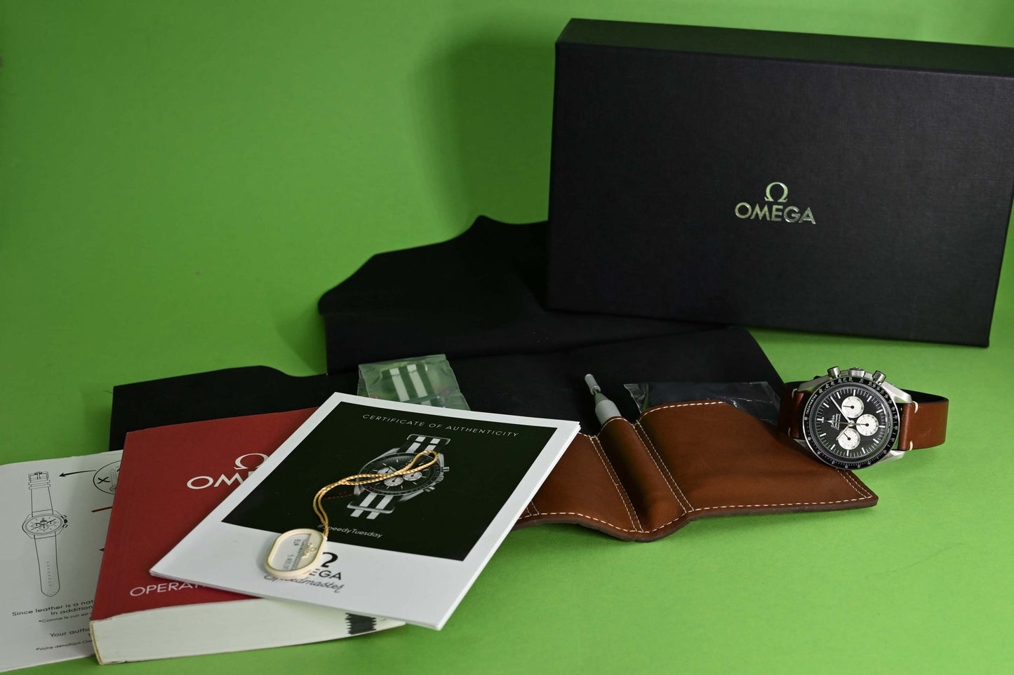 Omega Speedmaster - Speedy Tuesday - Limited Edition - Full Set