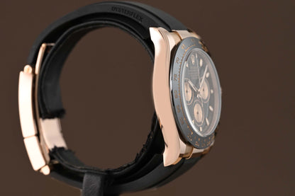 Rolex Daytona Roségold 116515LN - Black Dial - Full Set