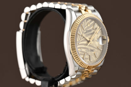 Rolex Oyster Perpetual Datejust 126233 - Full Set - Palm Dial