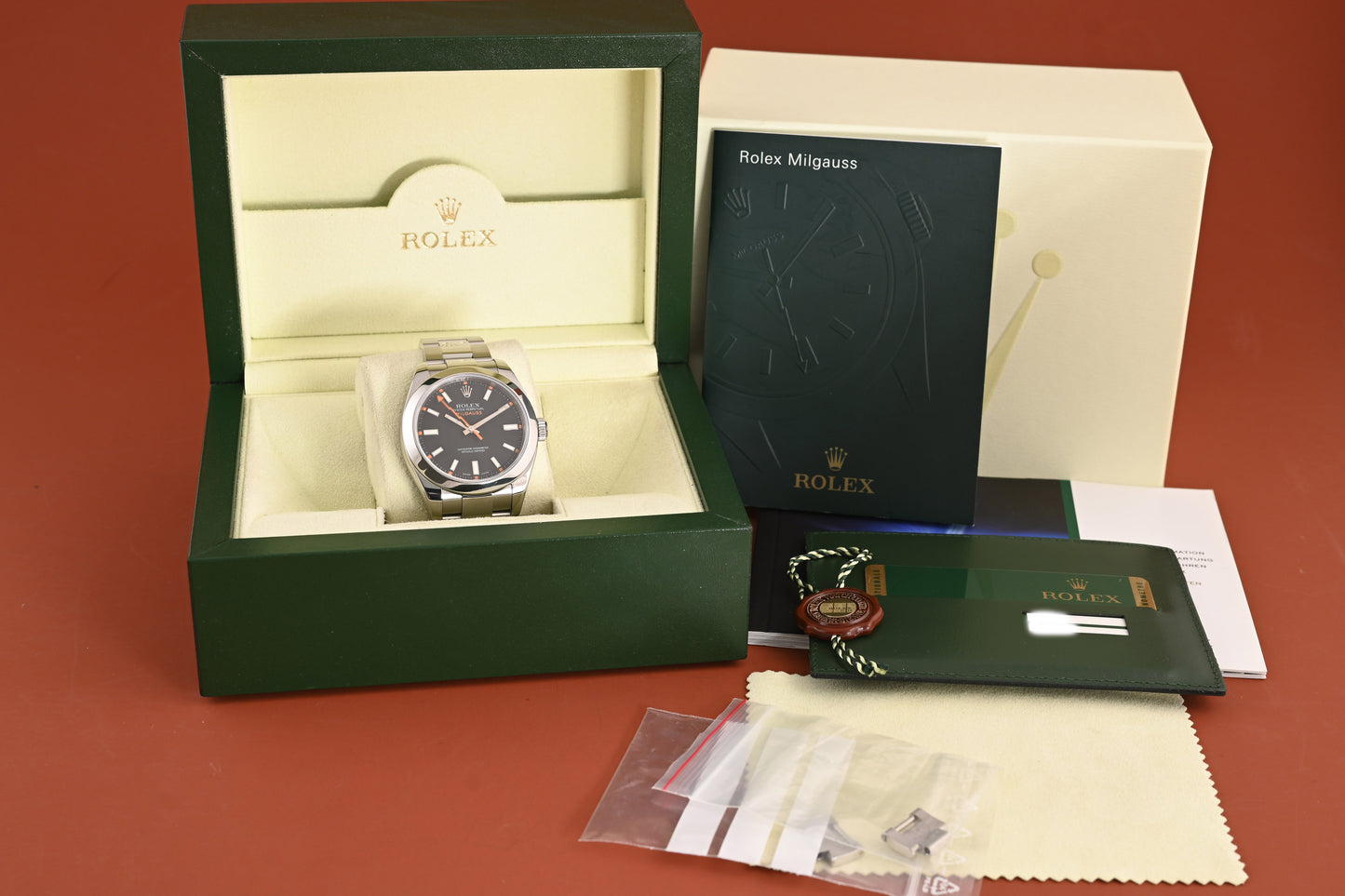 Rolex Milgauss 116400 - Full Set - LC 100