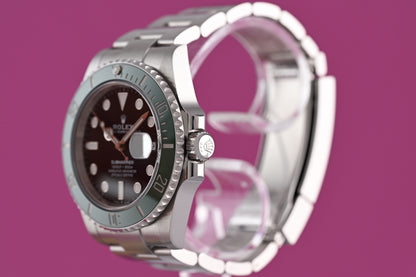 Rolex Submariner 126610LV - Starbucks - Full Set