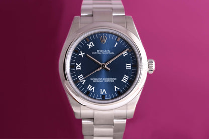 Rolex Oyster Perpetual 31 mm - 177200 - Blue Dial - Full Set