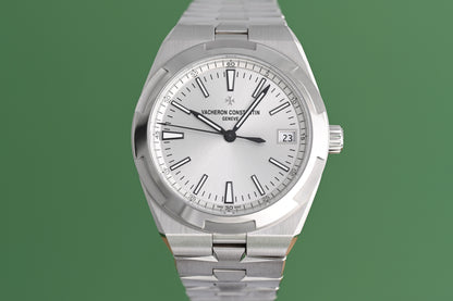 Vacheron Constantin Overseas - Full Set - Silver Dial