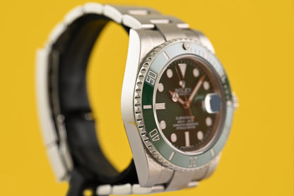Rolex Submariner 116610LV - Full Set - Hulk