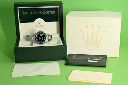 Rolex Submariner 16610LV - Full Set - Kermit