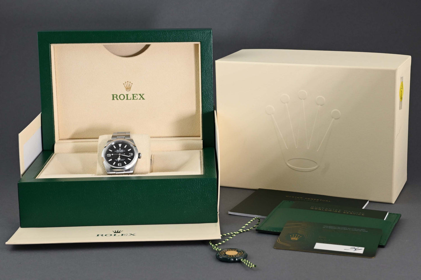 Rolex Explorer I 124270 - Full Set