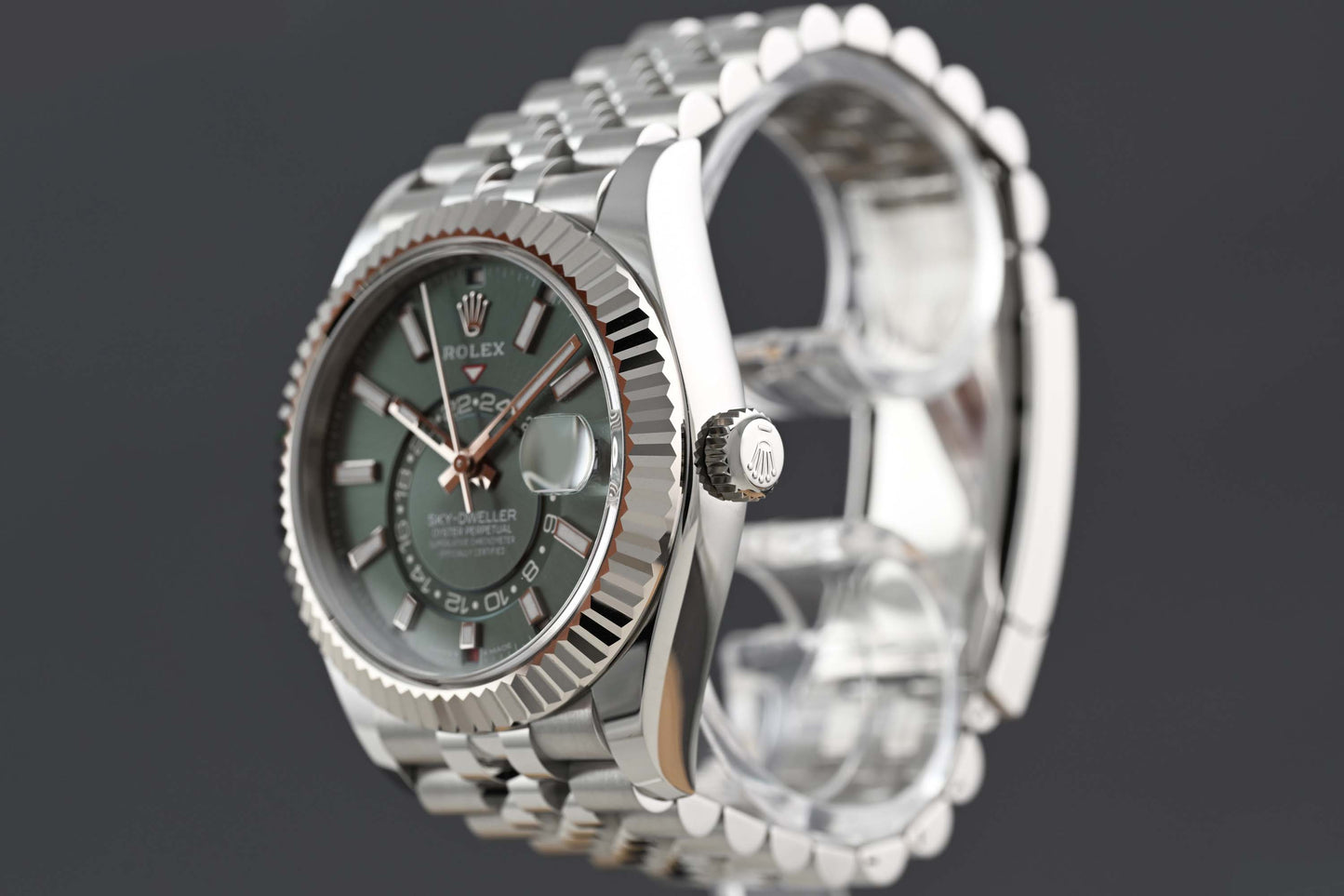 Rolex Sky-Dweller 336934 - Full Set - Green Dial - NEW 2025