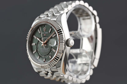 Rolex Sky-Dweller 336934 - Full Set - Green Dial - NEW 2025