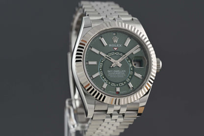 Rolex Sky-Dweller 336934 - Full Set - Green Dial - NEW 2025