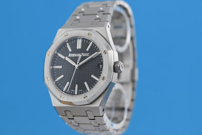 Audemars Piguet Royal Oak - 15510ST - Full Set